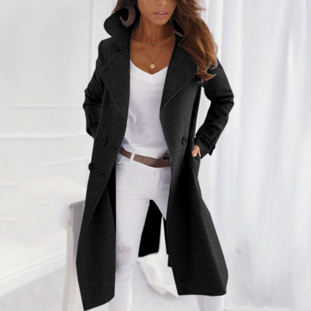 Elegant Wool Coat with Fashionable Folded Collar
